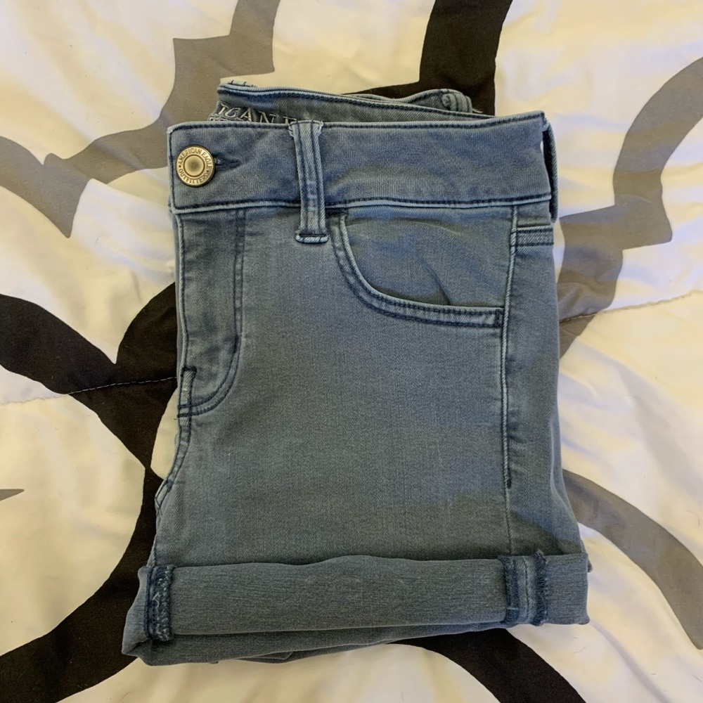 American Eagle jean shorts size 0